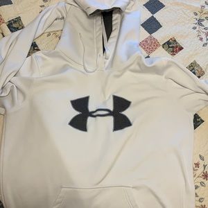 under armor men’s sweatshirt xl